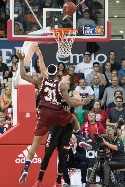 通过适度曝 通过适度曝