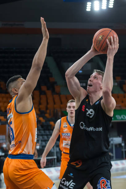 扎加斯不仅 扎加斯不仅