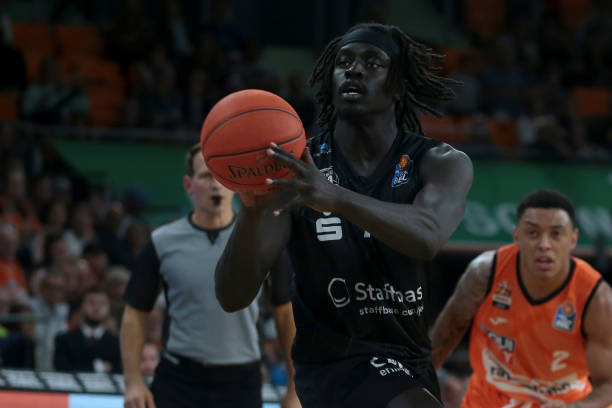 其所带领的 其所带领的