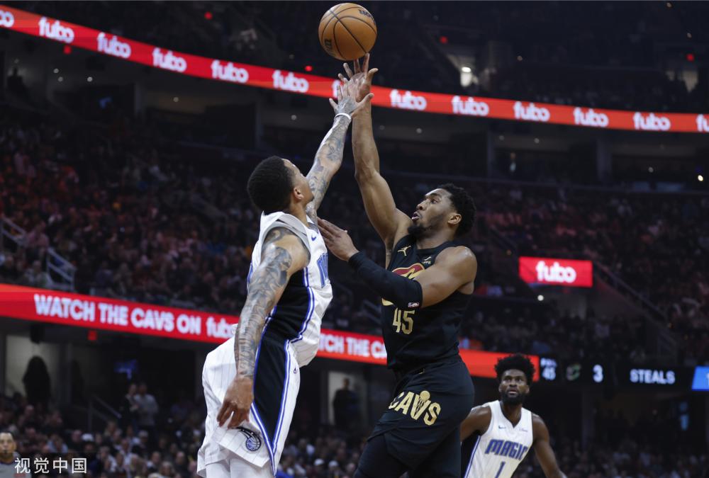 剧情的同时 剧情的同时